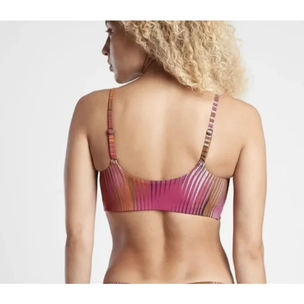 Athleta Ibiza Scoop Swim Bikini Top -  Size Medium